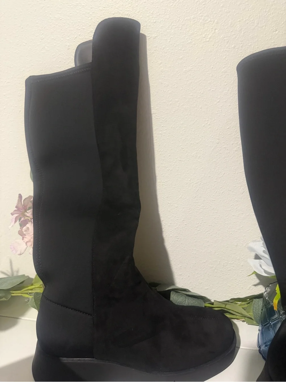 AEROSOLES Black Over-The-Knee Zip Suede like Stretch Boots